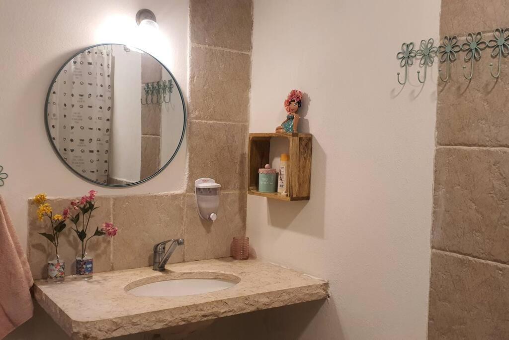 נקודת חן Appartement Shadmot Devora Buitenkant foto