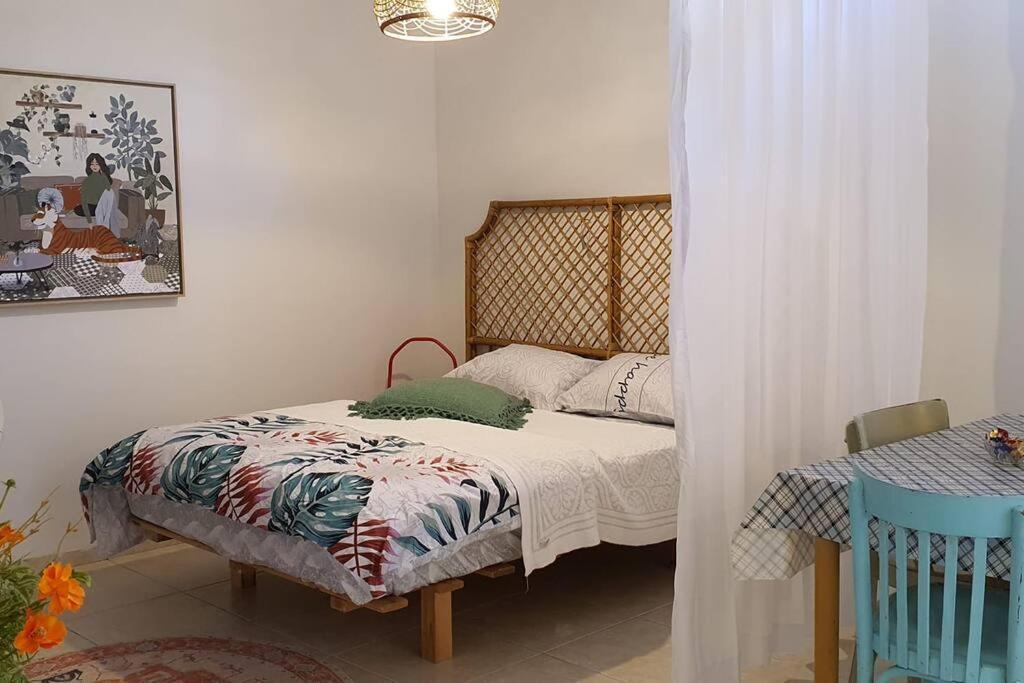 נקודת חן Appartement Shadmot Devora Buitenkant foto